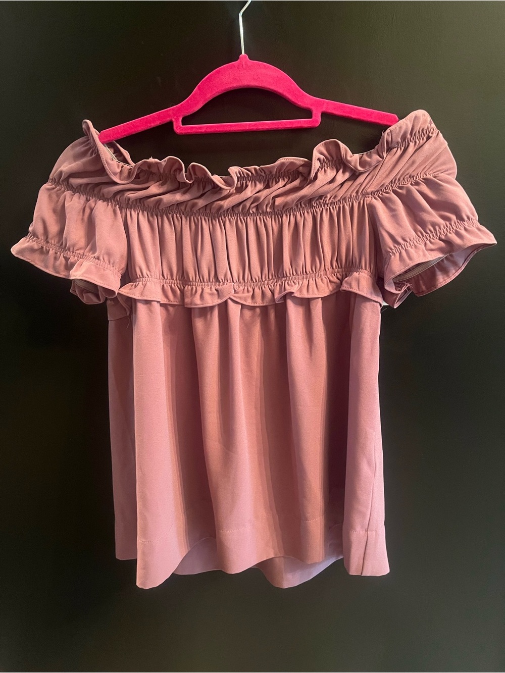 Off-Shoulder Ruffle Top - Mauve Pink